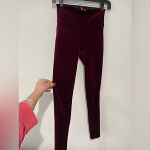 NWOT Spanx Velvet Burgandy - Small